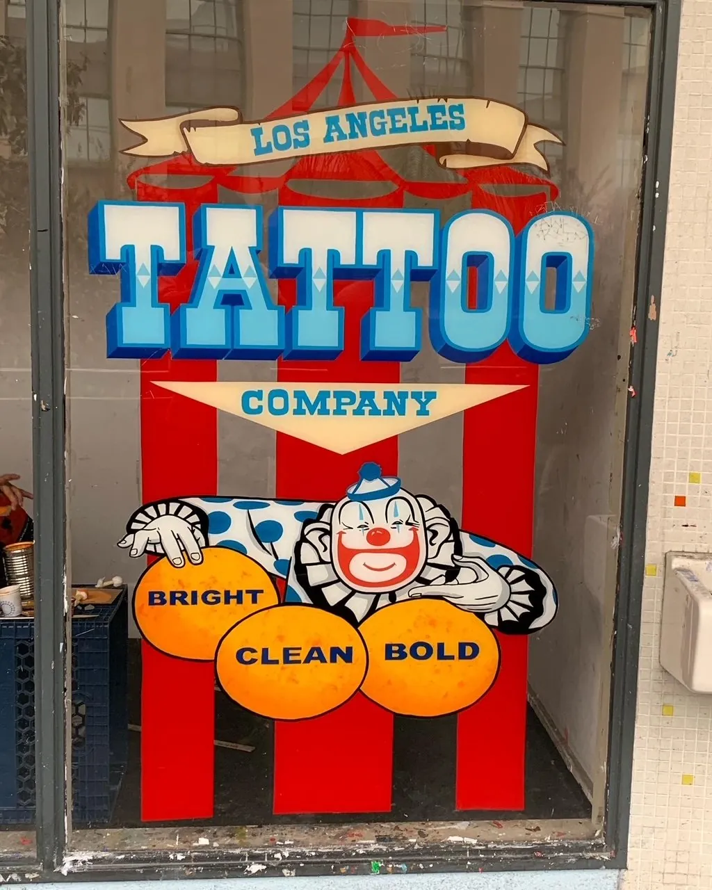 LA TATTOO — WINDOW GRAPHICS